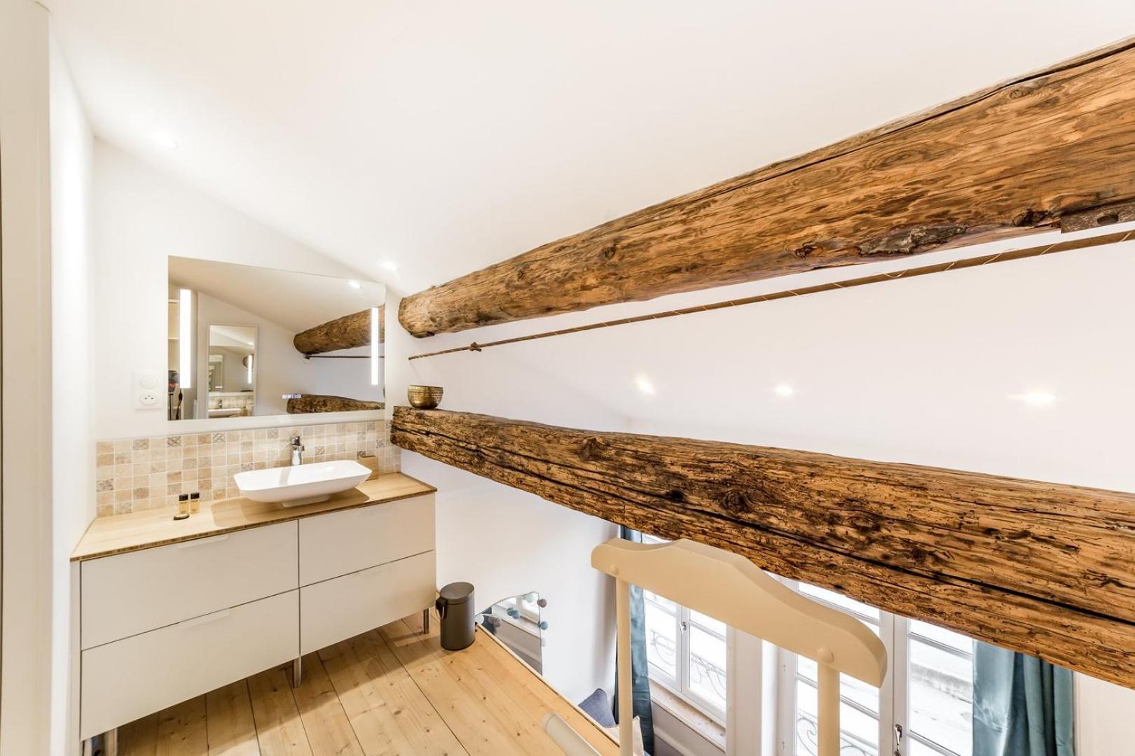Апартаменты Loft Mezzanine Vue Incroyable Saone Лион Экстерьер фото